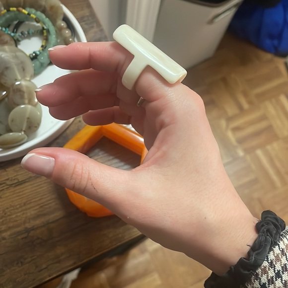 Handmade Tibetan Yak-Horn Ring - Picture 2 of 8